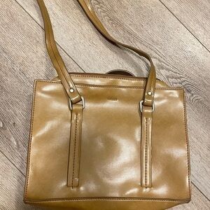 Mondani New York Women's Tan Shoulder Bag Tote